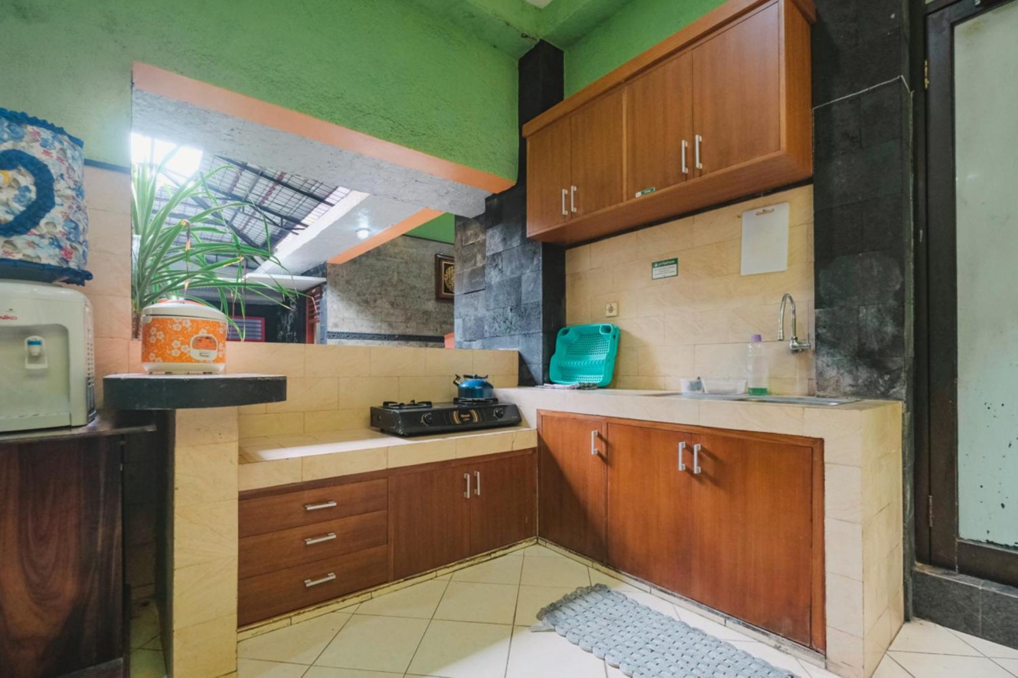 Homestay Simply Homy Jogja Dekat Gembira Loka Zoo Yogyakarta Exterior foto